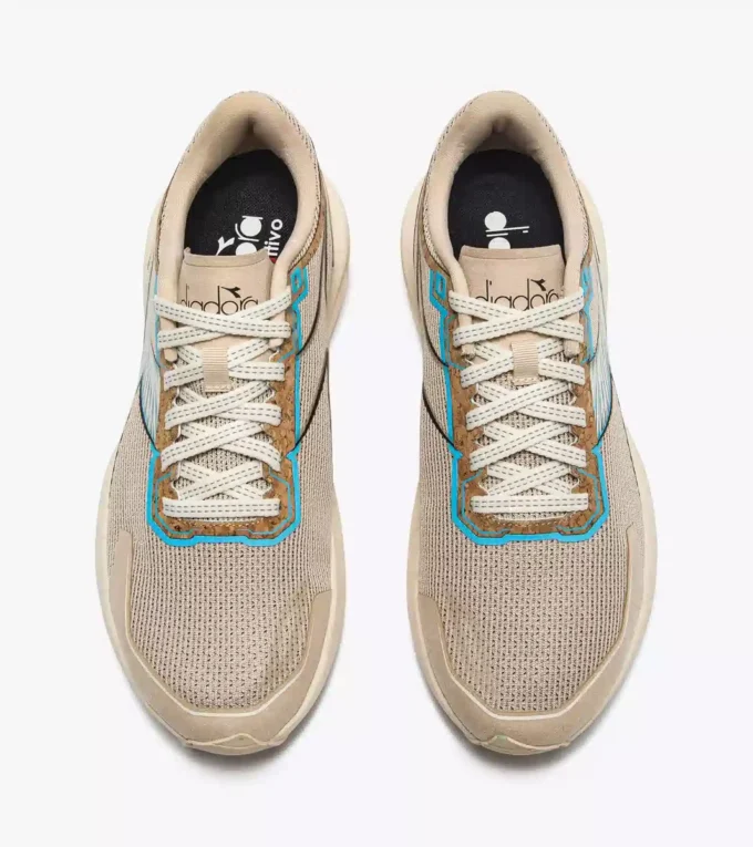 Mythos Blushield Volo 5 W 2030 Running shoe with a lower environmental impact – Stability and lightness