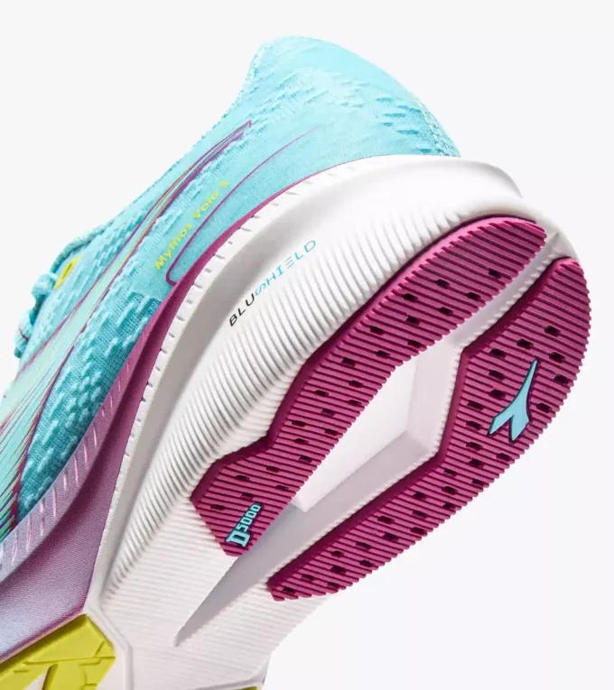 Mythos Blushield Volo 5 W Running shoe – Stability and lightness Mythos Blushield Volo 5 W Running shoe – Stability and lightness