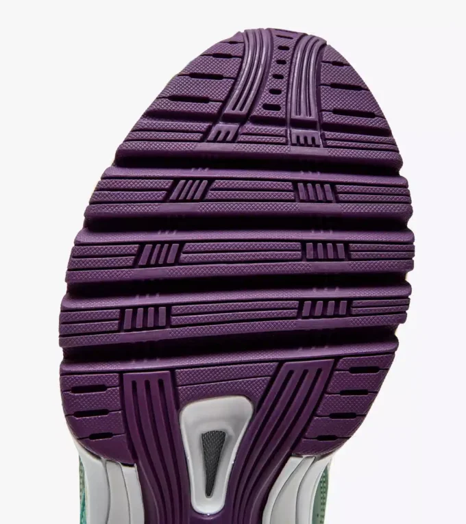 Mythos Propulsion 280 M2 Suede Sporty sneakers Mythos Propulsion 280 M2 Suede Sporty sneakers