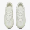 Mythos Propulsion 280 Scarab 2000s-inspired sports sneakers Mythos Propulsion 280 Scarab 2000s-inspired sports sneakers