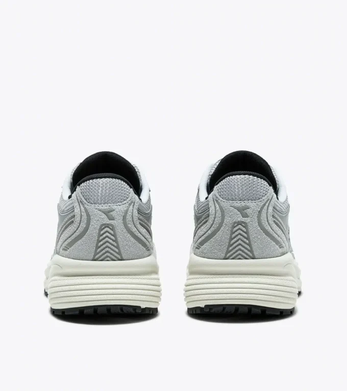 Mythos Star Sports sneakers