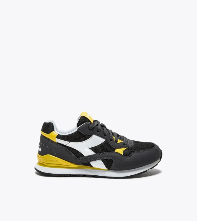 N.92 Gs Sports shoes – Youth 8-16 years