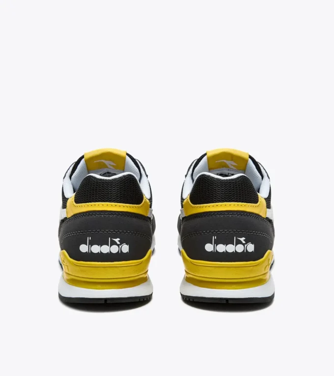 N.92 Gs Sports shoes – Youth 8-16 years