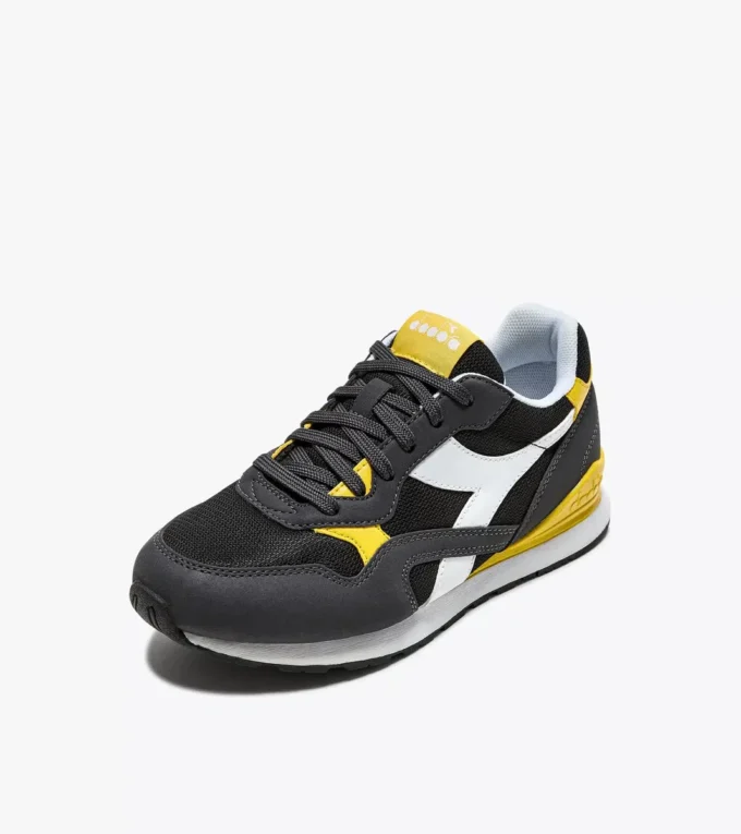 N.92 Gs Sports shoes – Youth 8-16 years