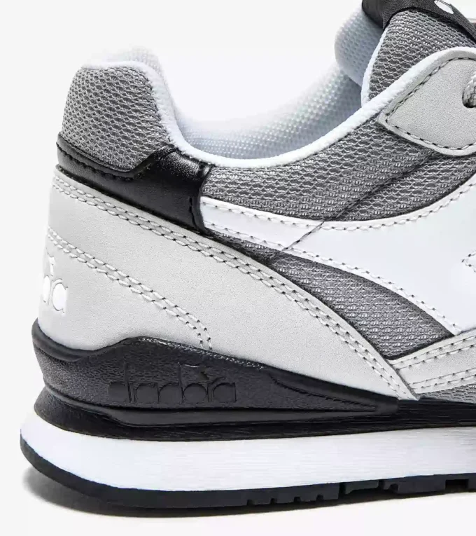 N.92 Gs Sports shoes – Youth 8-16 years