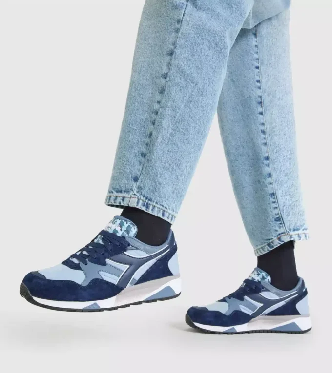 N9002 Sports shoes