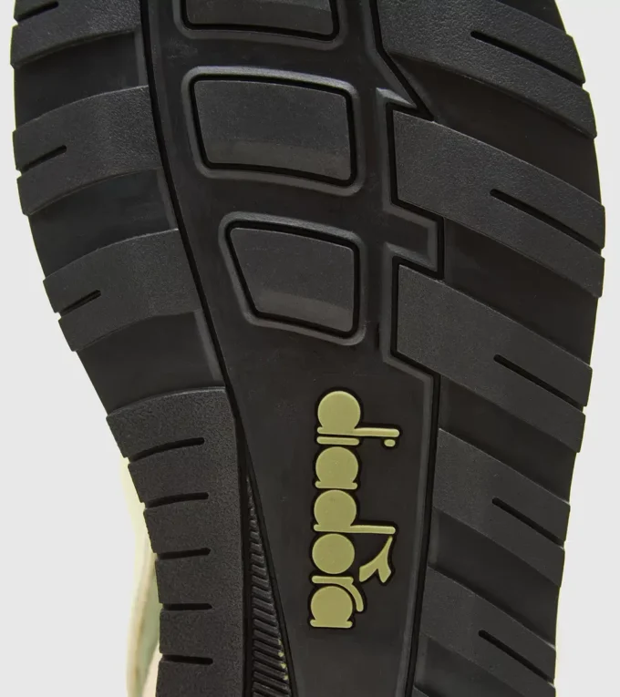 N9002 Sports shoes
