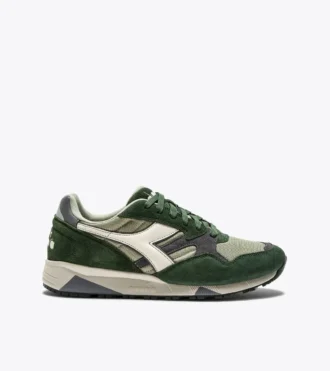 N902 Sporty sneakers N902 Sporty sneakers