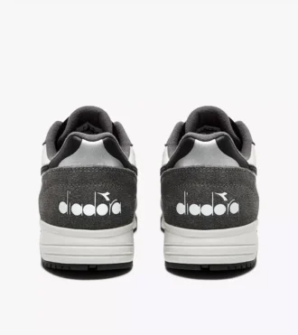 N902 Sporty sneakers
