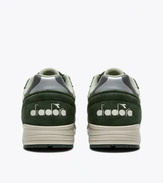 N902 Sporty sneakers N902 Sporty sneakers