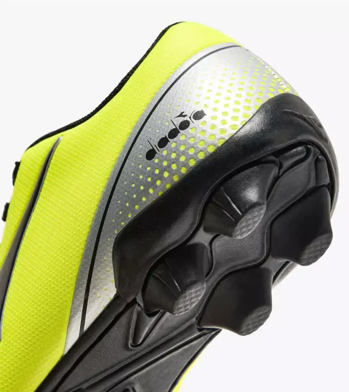 Pichichi 7 Md Jr Calcio boots for hard ground – Junior Pichichi 7 Md Jr Calcio boots for hard ground – Junior