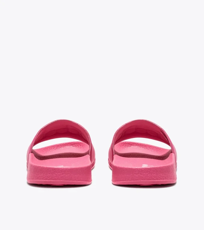 Praia Slippers Praia Slippers