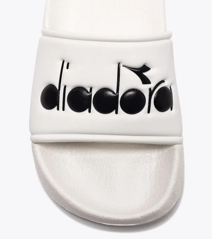 Praia Slippers Praia Slippers