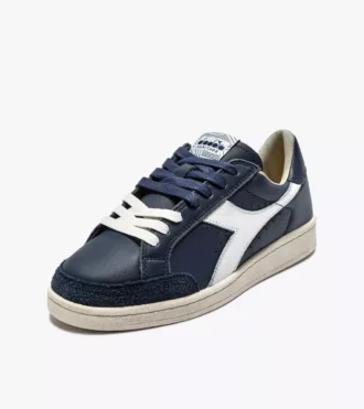 Prestige Used Heritage sneaker made from leather Prestige Used Heritage sneaker made from leather