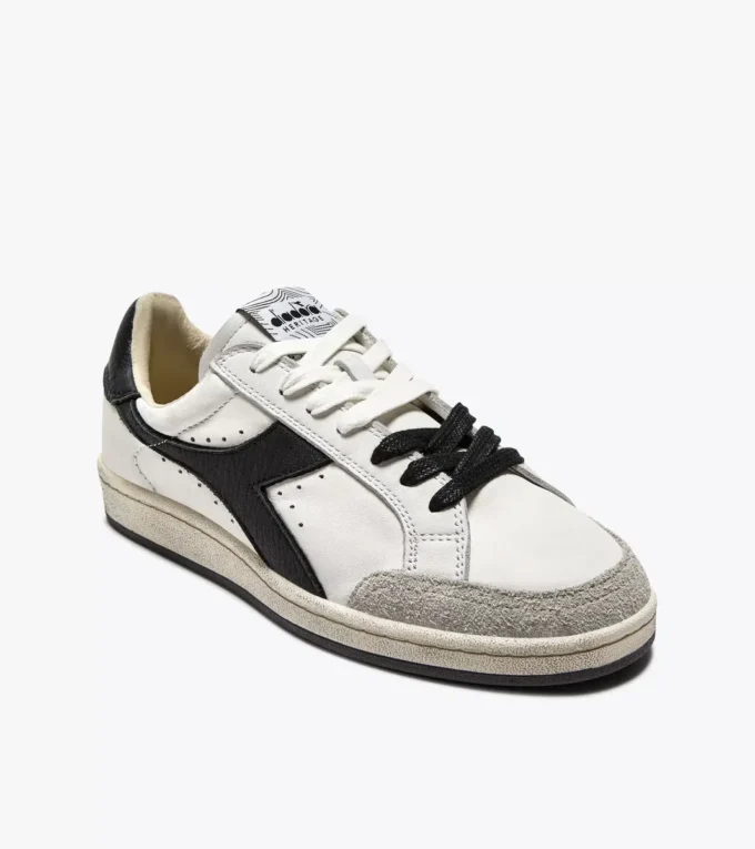 Prestige Used Heritage sneaker made from leather