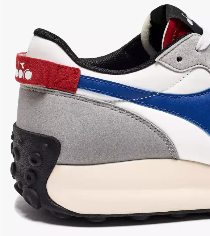 Race Nyl Sporty sneakers – Gender neutral Race Nyl Sporty sneakers – Gender neutral