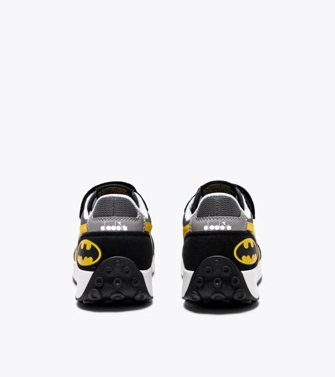 Race Ps Batman Sports sneaker – Boys – 4 to 8 years old Race Ps Batman Sports sneaker – Boys – 4 to 8 years old