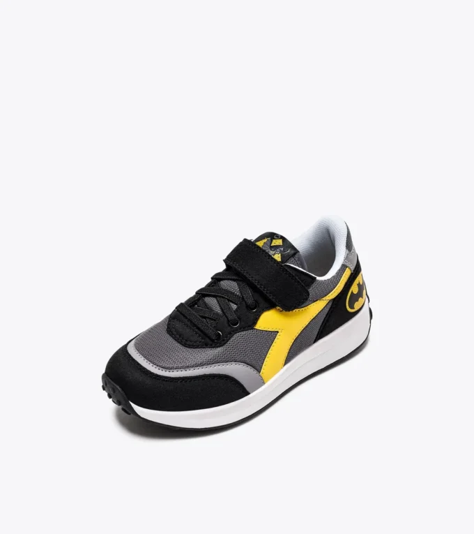 Race Ps Batman Sports sneaker – Boys – 4 to 8 years old Race Ps Batman Sports sneaker – Boys – 4 to 8 years old