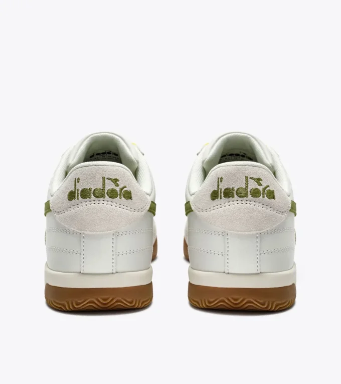 Seoul Indoor Terrace-inspired leather sneakers