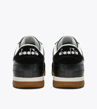 Seoul Indoor Terrace-inspired leather sneakers