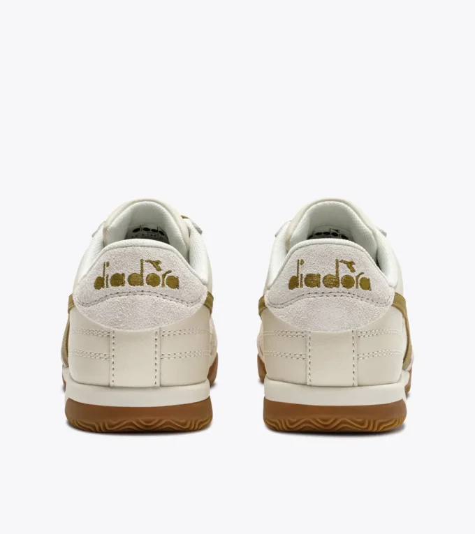 Seoul Indoor Terrace-inspired leather sneakers