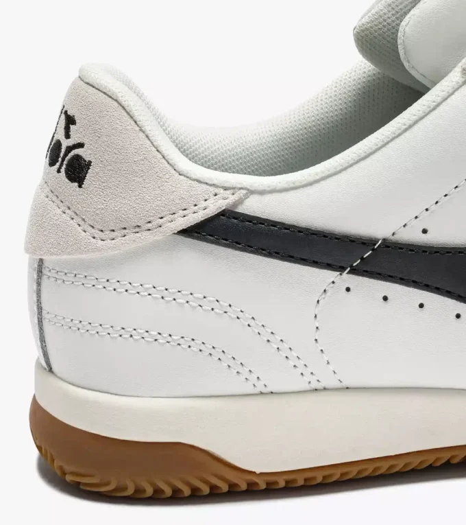 Seoul Indoor Terrace-inspired leather sneakers Seoul Indoor Terrace-inspired leather sneakers