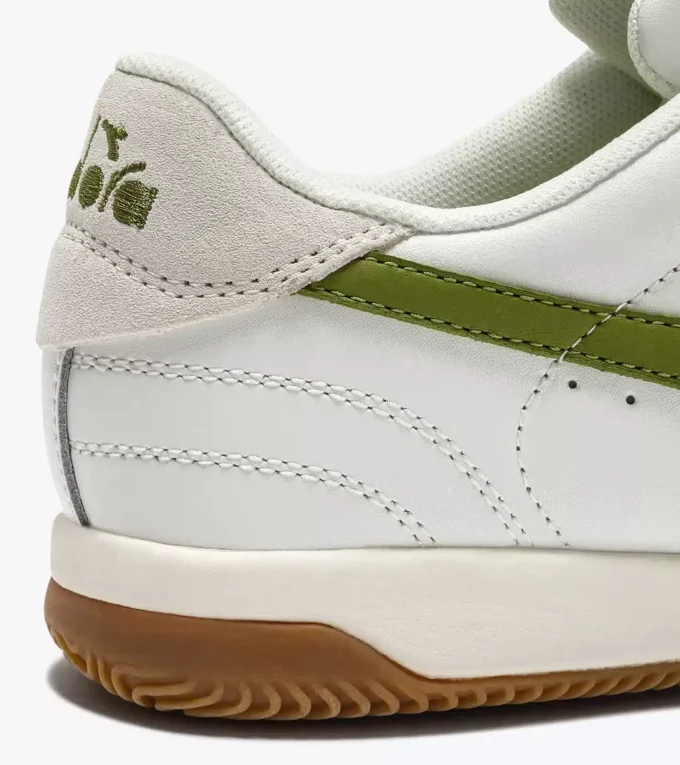 Seoul Indoor Terrace-inspired leather sneakers