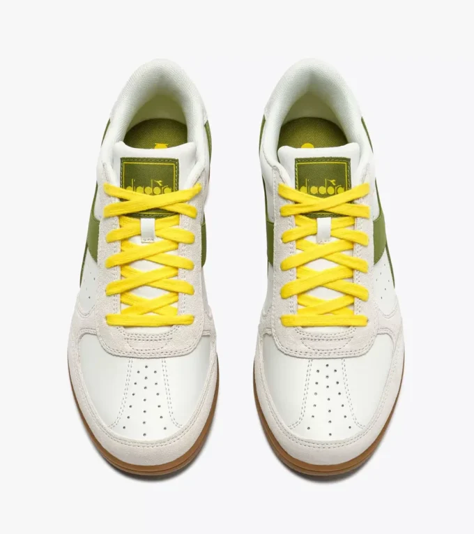 Seoul Indoor Terrace-inspired leather sneakers
