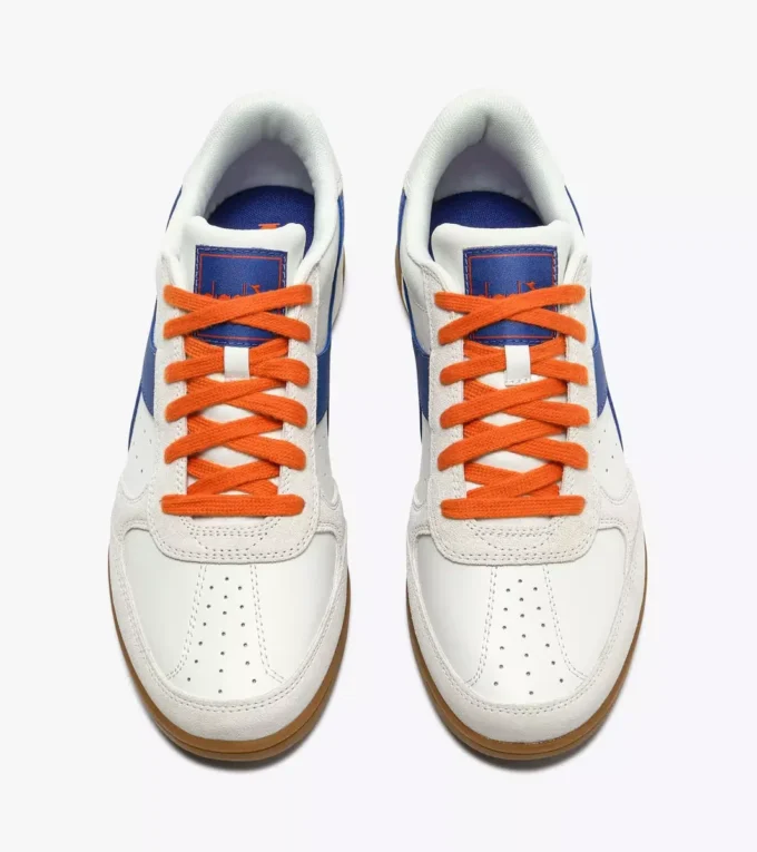 Seoul Indoor Terrace-inspired leather sneakers