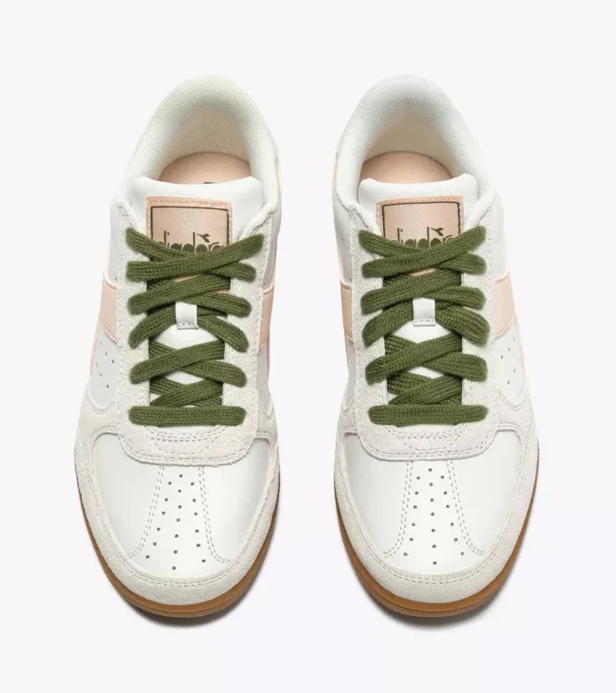 Seoul Indoor Terrace-inspired leather sneakers