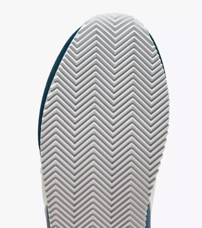 Simple Run Gs Sports shoes – Youth 8-16 years Simple Run Gs Sports shoes – Youth 8-16 years