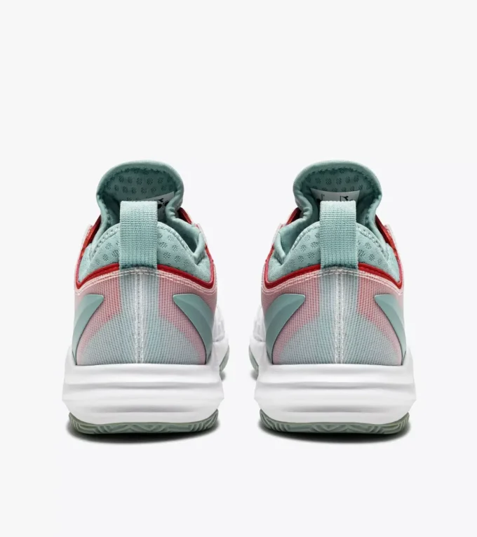 Speed Blushield Fly 4 + W Ag Tennis shoes for hard surfaces or clay Speed Blushield Fly 4 + W Ag Tennis shoes for hard surfaces or clay