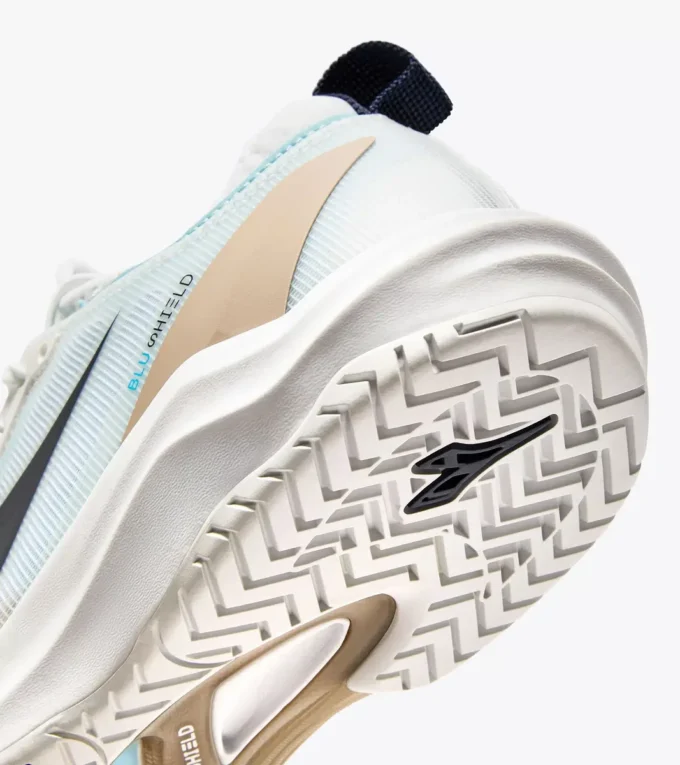 Speed Blushield Fly 4 + W Ag Tennis shoes for hard surfaces or clay Speed Blushield Fly 4 + W Ag Tennis shoes for hard surfaces or clay