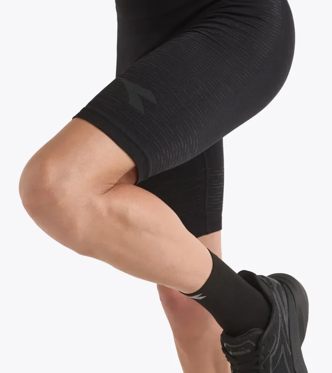 Stratouno Half-Tight Technical shorts for temperature control – Running Stratouno Half-Tight Technical shorts for temperature control – Running