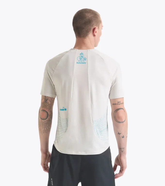 Super Light Ss T-Shirt Runaway Running t-shirt Runaway – Light fabric Super Light Ss T-Shirt Runaway Running t-shirt Runaway – Light fabric