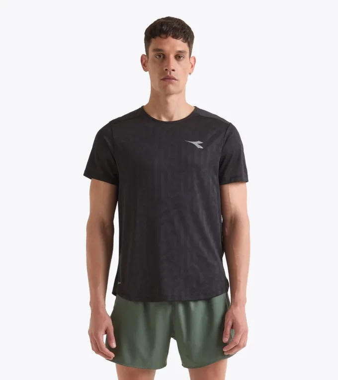 Super Light Ss T-Shirt Running t-shirt – Coolcore light fabric Super Light Ss T-Shirt Running t-shirt – Coolcore light fabric