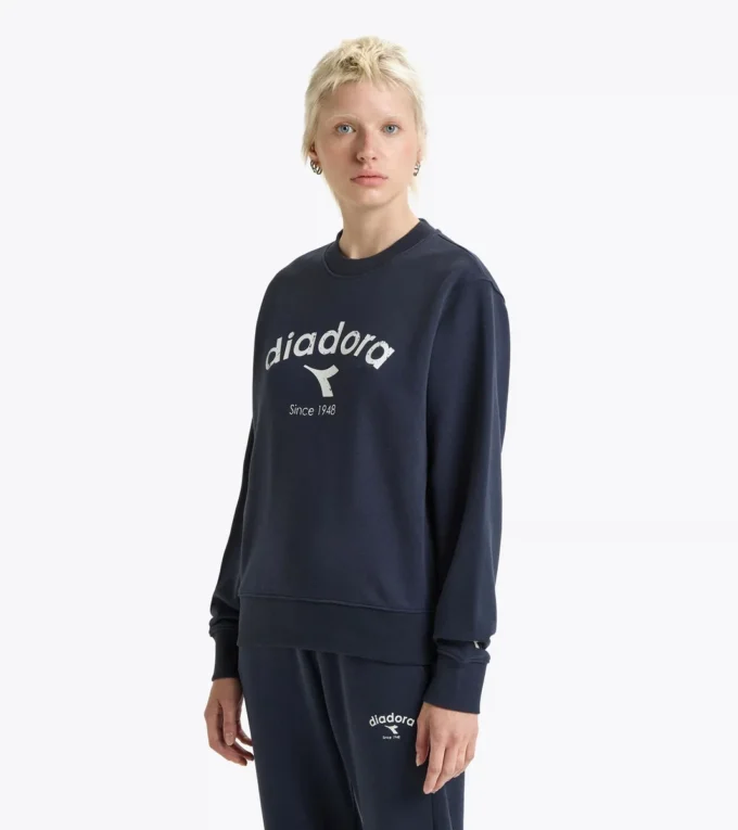 Sweatshirt Crew Athl. Logo Crewneck sweatshirt – Gender Neutral Sweatshirt Crew Athl. Logo Crewneck sweatshirt – Gender Neutral