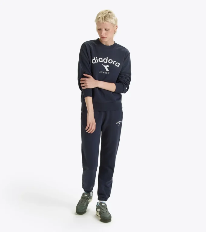 Sweatshirt Crew Athl. Logo Crewneck sweatshirt – Gender Neutral Sweatshirt Crew Athl. Logo Crewneck sweatshirt – Gender Neutral