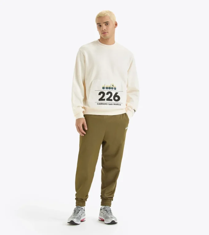 Sweatshirt Crew G.D. 1984 (226) Crewneck sweatshirt – Gender Neutral Sweatshirt Crew G.D. 1984 (226) Crewneck sweatshirt – Gender Neutral