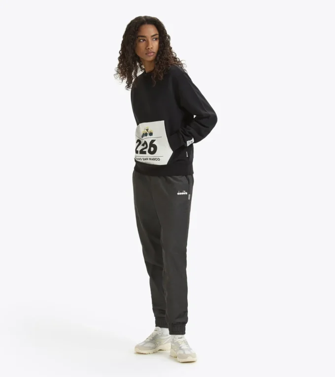 Sweatshirt Crew G.D. 1984 (226) Crewneck sweatshirt – Gender Neutral Sweatshirt Crew G.D. 1984 (226) Crewneck sweatshirt – Gender Neutral
