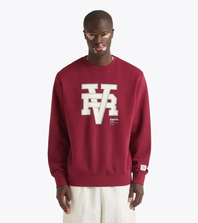 Sweatshirt Crew Run Valley College-style inspired crewneck – Run Valley Sweatshirt Crew Run Valley College-style inspired crewneck – Run Valley