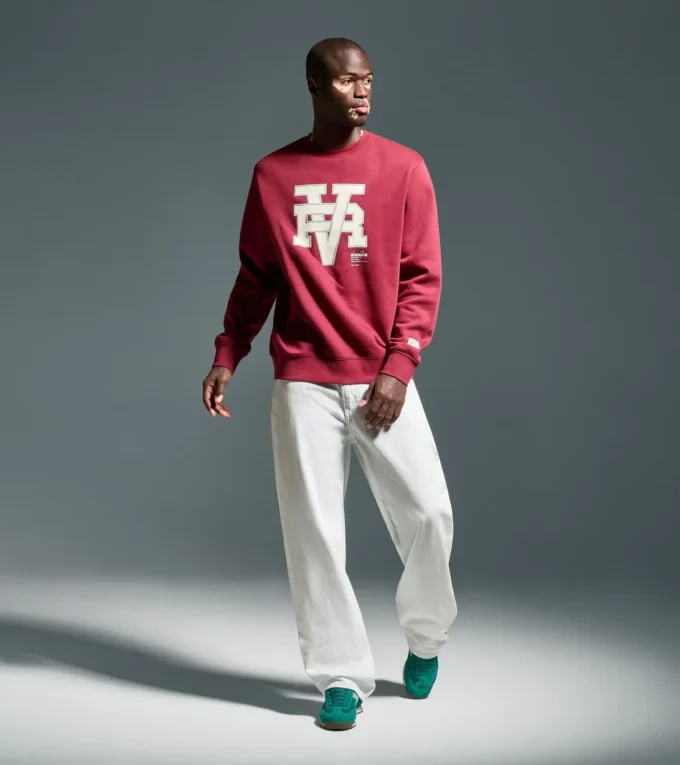 Sweatshirt Crew Run Valley College-style inspired crewneck – Run Valley Sweatshirt Crew Run Valley College-style inspired crewneck – Run Valley