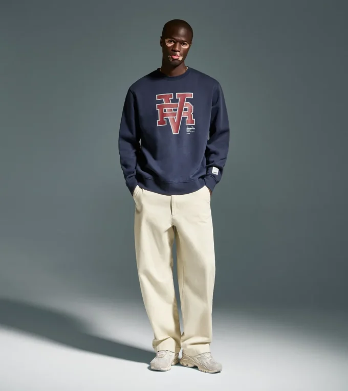 Sweatshirt Crew Run Valley College-style inspired crewneck – Run Valley Sweatshirt Crew Run Valley College-style inspired crewneck – Run Valley