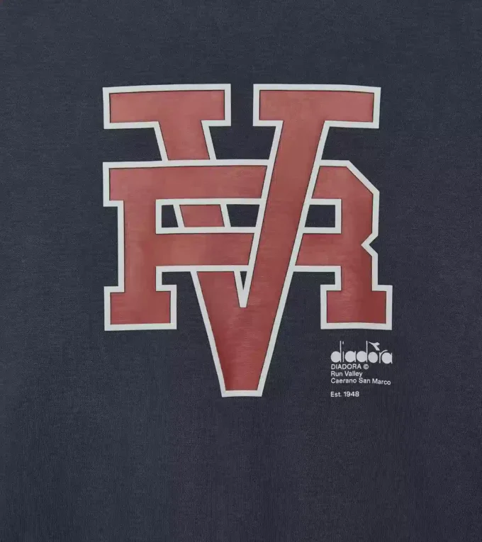 Sweatshirt Crew Run Valley College-style inspired crewneck – Run Valley Sweatshirt Crew Run Valley College-style inspired crewneck – Run Valley