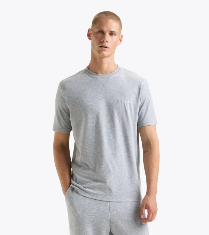 T-Shirt Ss Athl. Logo T-shirt – Gender Neutral T-Shirt Ss Athl. Logo T-shirt – Gender Neutral