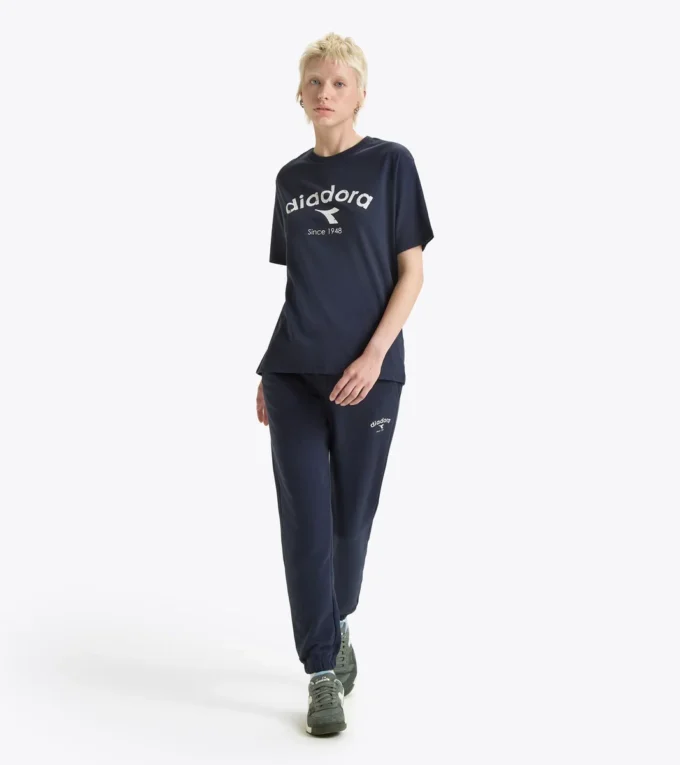 T-Shirt Ss Athl. Logo T-shirt – Gender Neutral