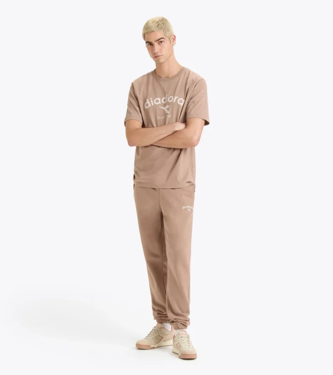 T-Shirt Ss Athl. Logo T-shirt – Gender Neutral