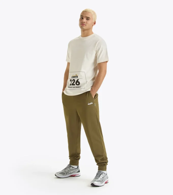 T-Shirt Ss G.D. 1984 (226) T-shirt – Gender Neutral T-Shirt Ss G.D. 1984 (226) T-shirt – Gender Neutral