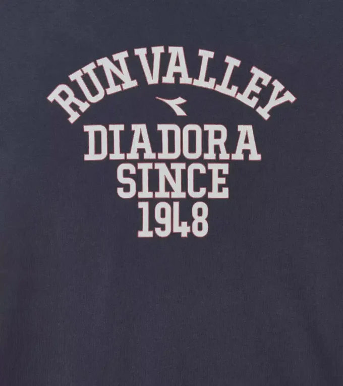 T-Shirt Ss Run Valley College-style inspired t-shirt – Run Valley T-Shirt Ss Run Valley College-style inspired t-shirt – Run Valley