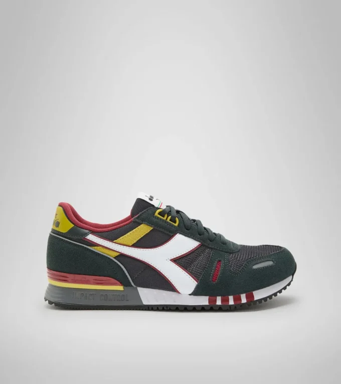Titan Sports shoes